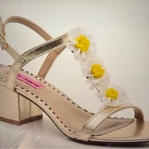 Betsey Johnson Arden Gold Floral Block Heels with Cream and Yellow Flower Detail